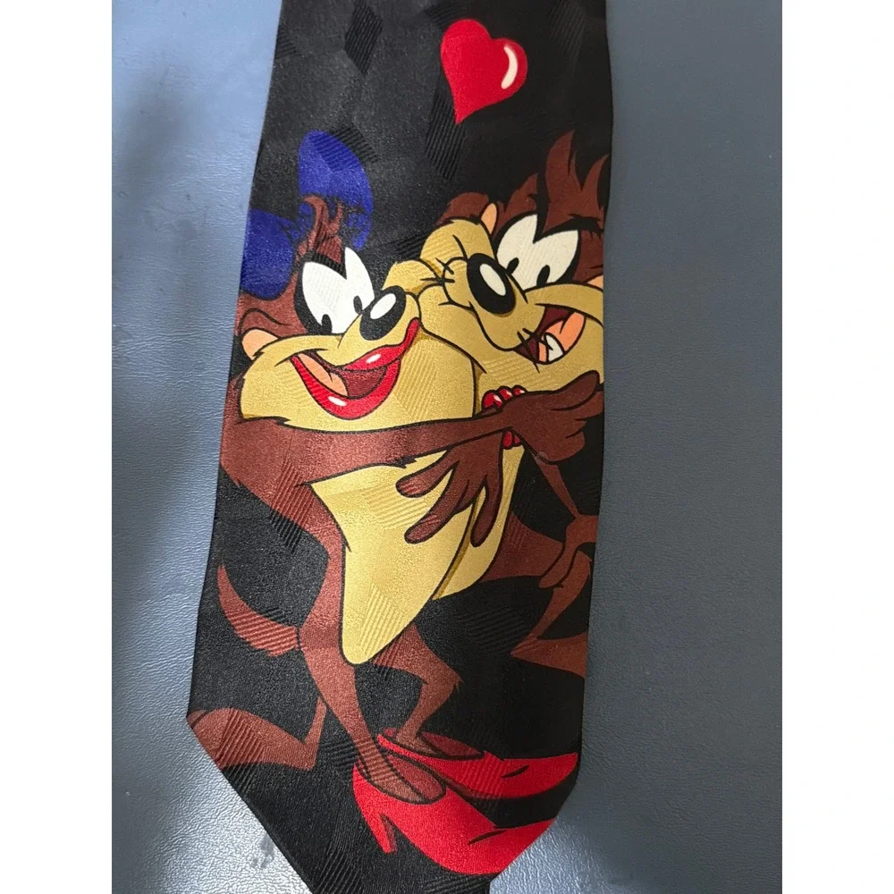 Looney Tunes Men's Taz Devil Hearts Tasmanian Necktie Tie Valentines - Picture 2 of 6